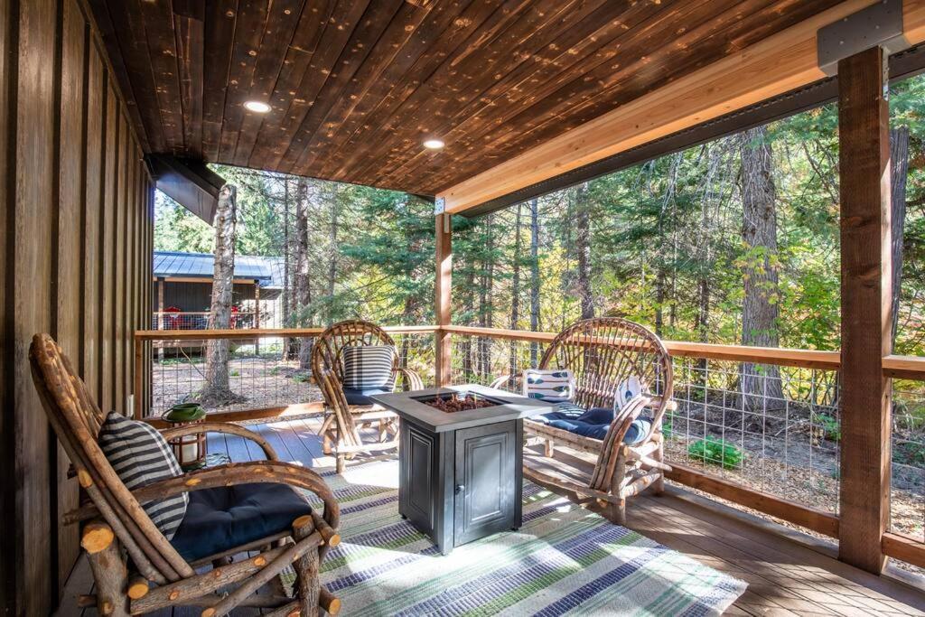 Lake House Tiny Cabin Near Lake Wenatchee 레번워스 외부 사진